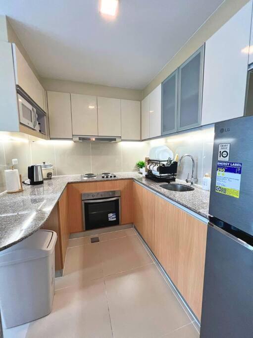 Apartment & Away - Luxury In Mactan Newtown, Lapu-lapu Lapu-Lapu City