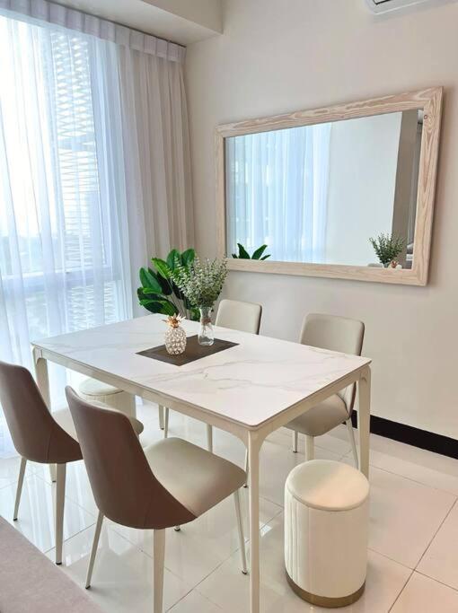 & Away - Luxury In Mactan Newtown, Lapu-lapu *