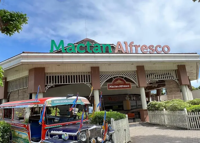 Home & Away - Luxury Condo In Mactan Newtown, Lapu-Lapu