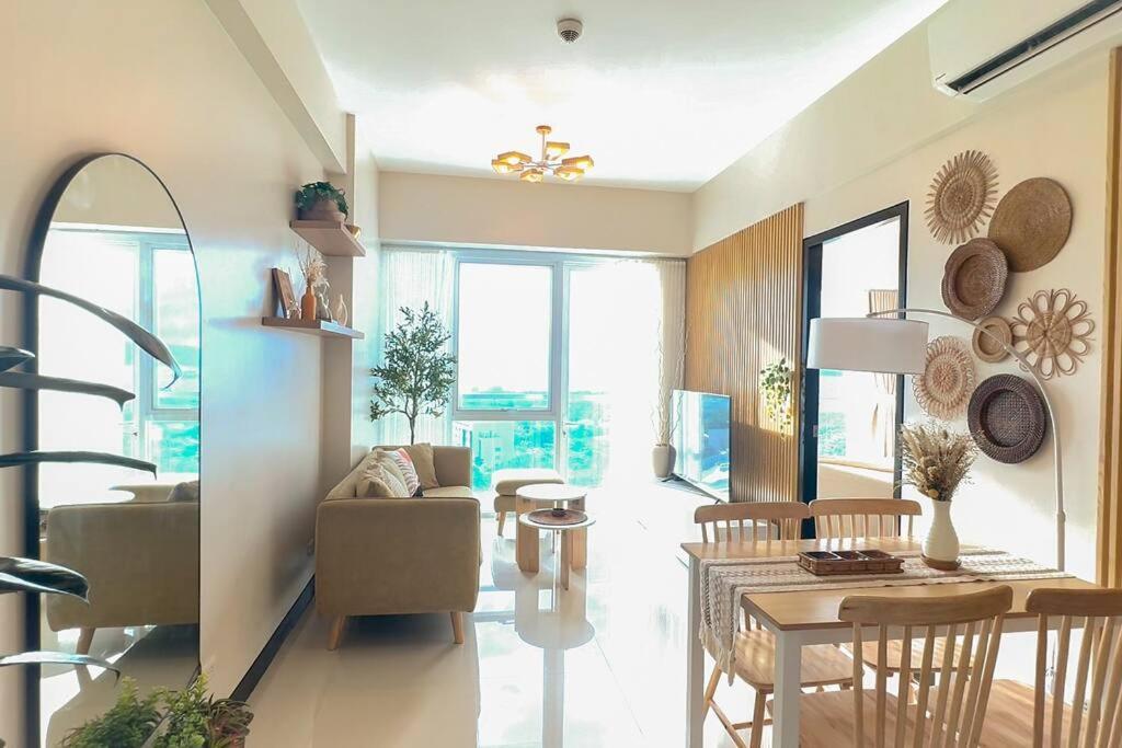 & Away - Luxury In Mactan Newtown, Lapu-lapu Apartment Lapu-Lapu City