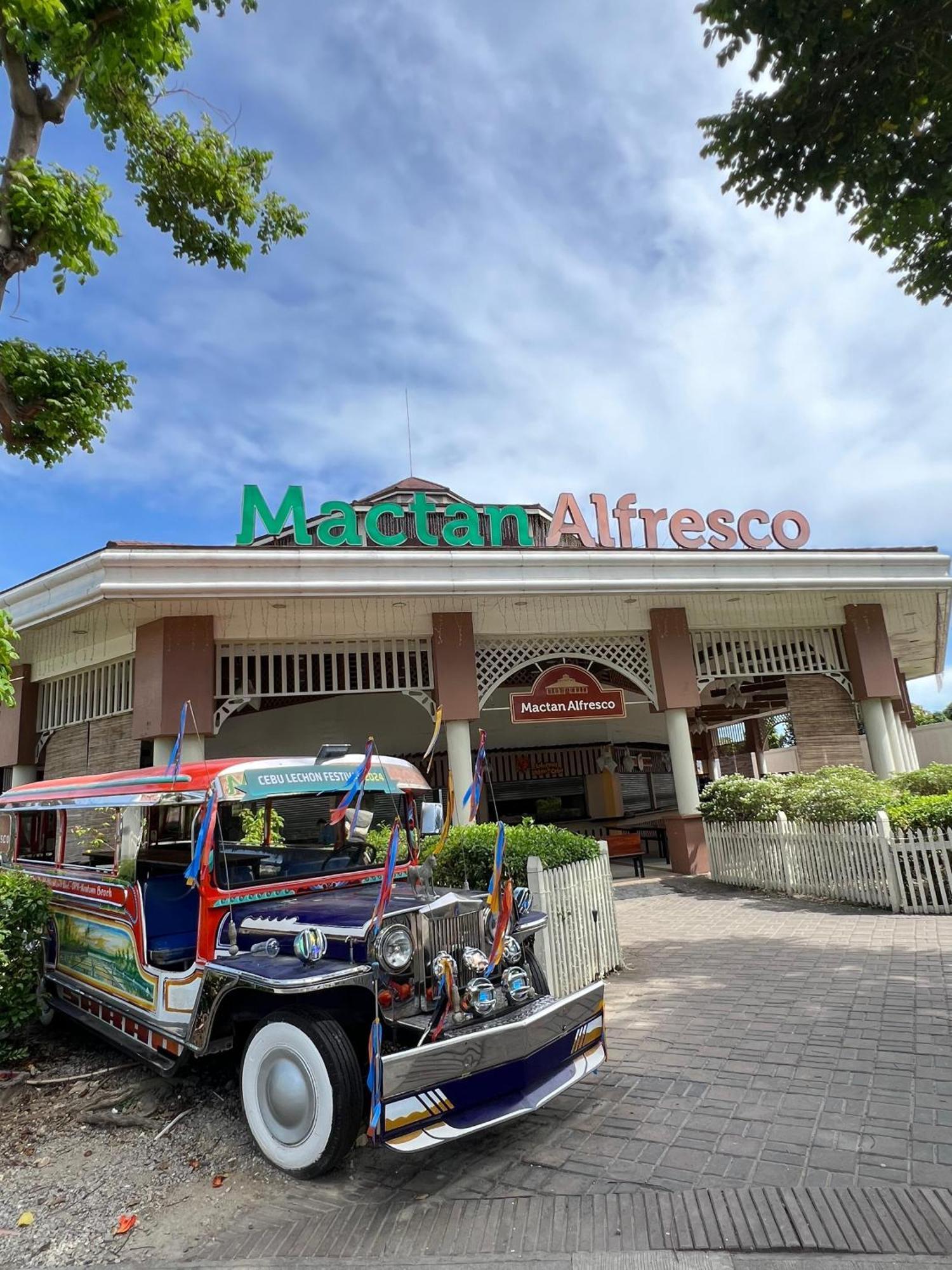 Apartment & Away - Luxury In Mactan Newtown, Lapu-lapu